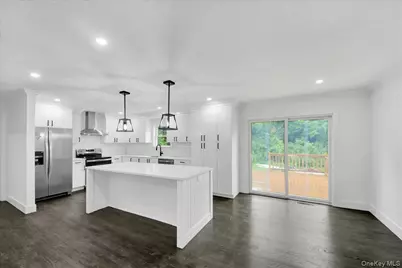 16 Tiger Road, Hopewell Junction, NY 12533 - Photo 6