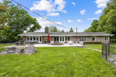 11 Flower Lane, Great Neck, NY 11024 - Photo 38