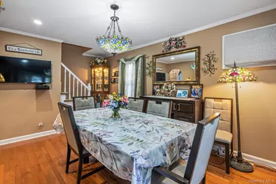 7942 264th Street, Glen Oaks, NY 11004 - Photo 12