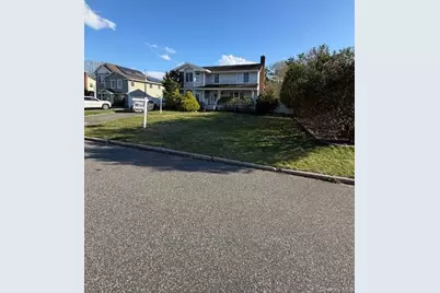 90 Fawn Drive, East Islip, NY 11730 - Photo 1