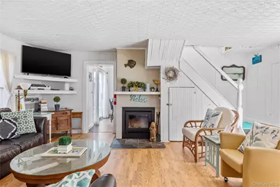 449 Dehnhoff Walk, Ocean Beach, NY 11770 - Photo 6