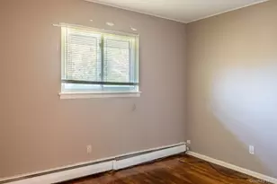 39 Deer Path Ln, Syosset, NY 11791 - Photo 18