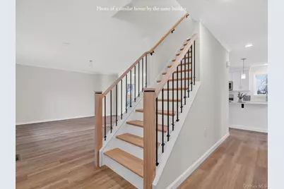 29 Teetsel Street, Saugerties, NY 12477 - Photo 2