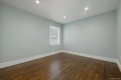 26 Clearland Avenue, Carle Place, NY 11514 - Photo 24