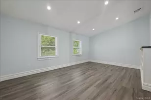 26 Clearland Ave, Carle Place, NY 11514 - Photo 18