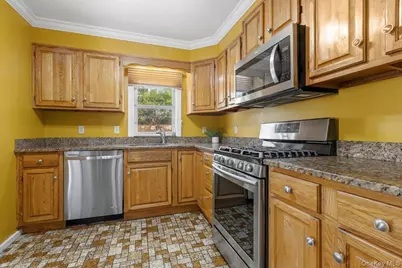 11 Daisy Drive, Mahopac, NY 10541 - Photo 18