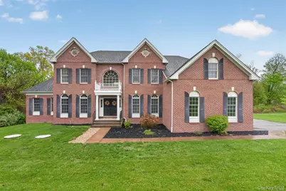 31 Sunflower Circle, Wappingers Falls, NY 12590 - Photo 1