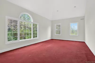 31 Sunflower Circle, Wappingers Falls, NY 12590 - Photo 12
