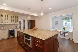 41 Summit Ave, Bronxville, NY 10708 - Photo 10