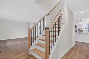27 Teetsel St, Saugerties, NY 12477 - Photo 2