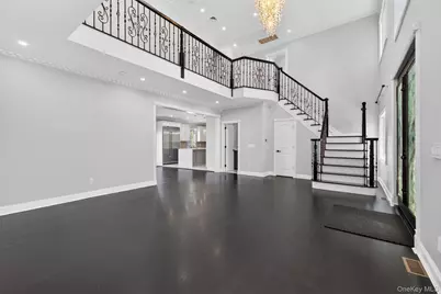 171 South Street, New Hyde Park, NY 11040 - Photo 14