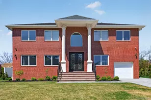 171 South St, New Hyde Park, NY 11040 - Photo 1