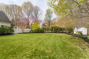 9 Framingham Ln, Shoreham, NY 11786 - Photo 36