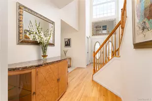 9 Framingham Ln, Shoreham, NY 11786 - Photo 6