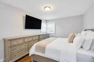 794 Sayville Ave, Bohemia, NY 11716 - Photo 22