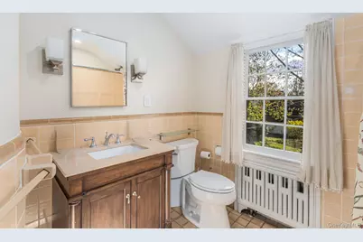 38 Prospect Avenue, Garden City, NY 11530 - Photo 20
