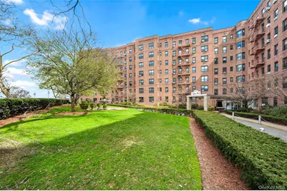 84-01 Main Street #107, Briarwood, NY 11378 - Photo 8
