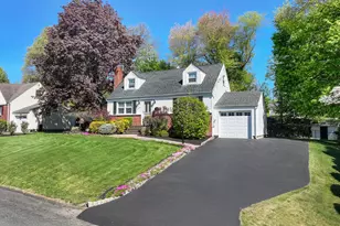 21 Arlene Ct, Pearl River, NY 10965 - Photo 6