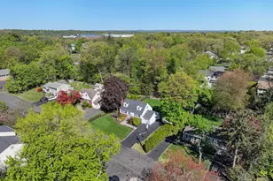 21 Arlene Ct, Pearl River, NY 10965 - Photo 32