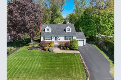 21 Arlene Court, Pearl River, NY 10965 - Photo 2