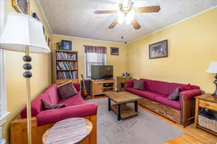 1027 Van Buren Ave, Franklin Square, NY 11010 - Photo 10