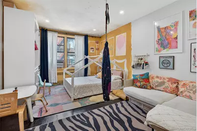 10325 68th Avenue #5K, Forest Hills, NY 11375 - Photo 18