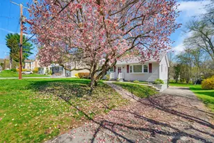12 Reservoir Rd, Highland, NY 12528 - Photo 2