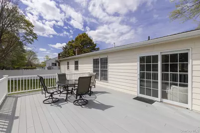 10 Fortune Court, Commack, NY 11725 - Photo 34