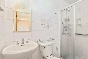 10 Fortune Ct, Commack, NY 11725 - Photo 20