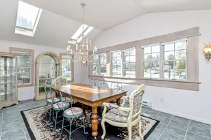 10 Fortune Ct, Commack, NY 11725 - Photo 12