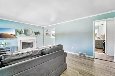 22 Oak Lane, Middletown, NY 10940 - Photo 4