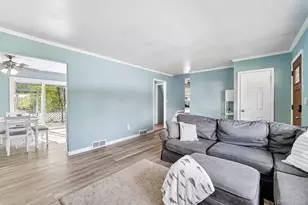 22 Oak Ln, Middletown, NY 10940 - Photo 6