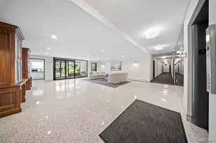 90 Park Ave S, Rockville Centre, NY 11570 - Photo 18