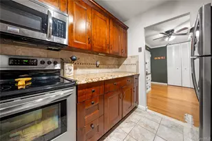 90 Park Ave S, Rockville Centre, NY 11570 - Photo 8