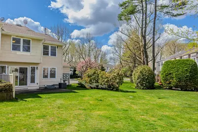67 Manors Drive, Jericho, NY 11753 - Photo 4