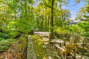 47 Brook Farm Ln, Bedford, NY 10506 - Photo 2