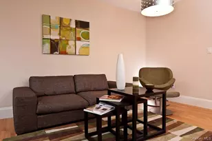 116-11 Curzon Rd, Kew Gardens, NY 11418 - Photo 4