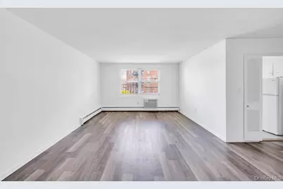 111 S Centre Avenue #2VV, Rockville Centre, NY 11570 - Photo 12