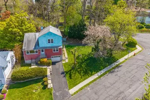 12 Arthur Pl, Yonkers, NY 10701 - Photo 16