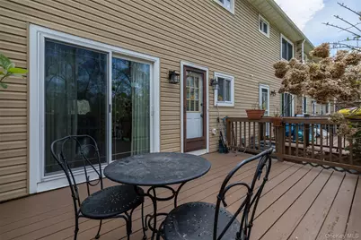 83 Town House Drive, Massapequa Park, NY 11762 - Photo 22