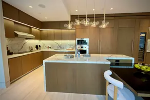 20 W 53rd St, New York, NY 10019 - Photo 8