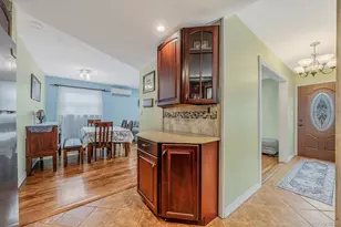 414 Myrtle Ave, West Islip, NY 11795 - Photo 8