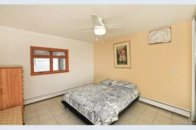 156 Farmedge Road, Levittown, NY 11756 - Photo 12