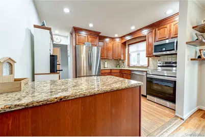 5 Taylor Drive, Farmingdale, NY 11735 - Photo 14