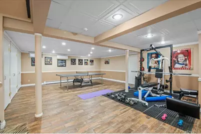 45 Coves Run, Syosset, NY 11791 - Photo 30