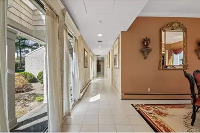 45 Coves Run, Syosset, NY 11791 - Photo 10
