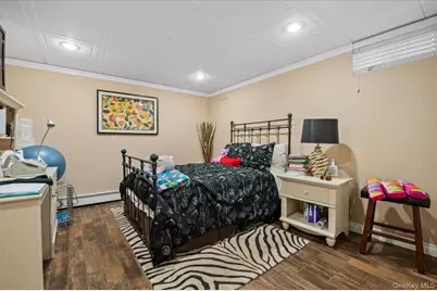 45 Coves Run, Syosset, NY 11791 - Photo 34
