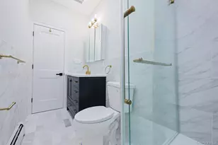 58-13 69th Pl, Maspeth, NY 11378 - Photo 26