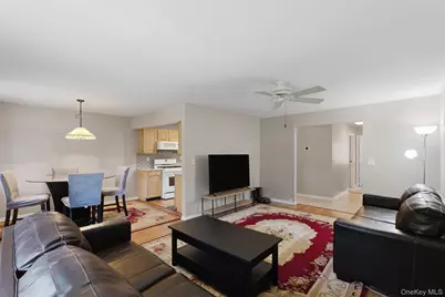 17 New Holland Village, Nanuet, NY 10954 - Photo 14