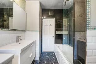 11 Edgewood Ave, Glen Head, NY 11545 - Photo 24